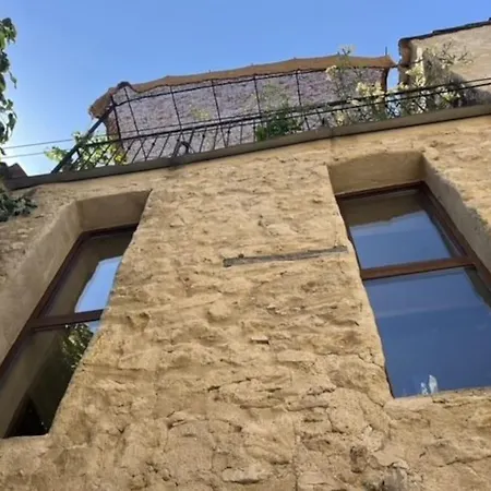 Villa Provencal Townhouse With Terrace In