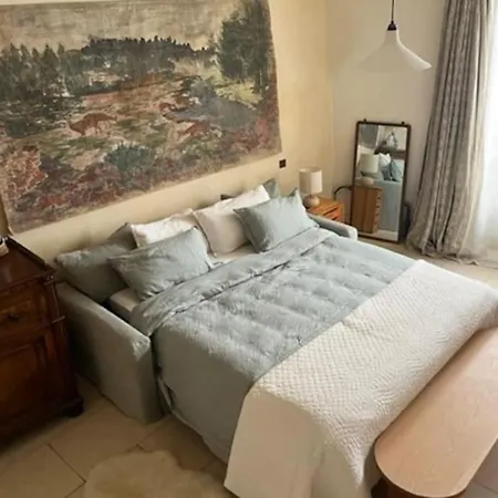 Provencal Townhouse With Terrace In *